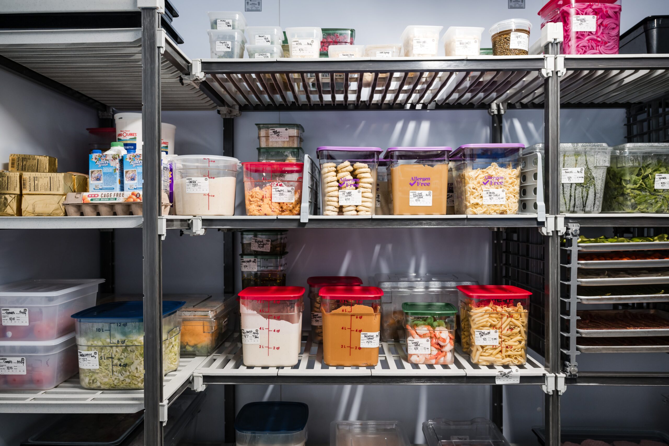 Maximize Your Space: Smart Food Storage Hacks with Cambro!